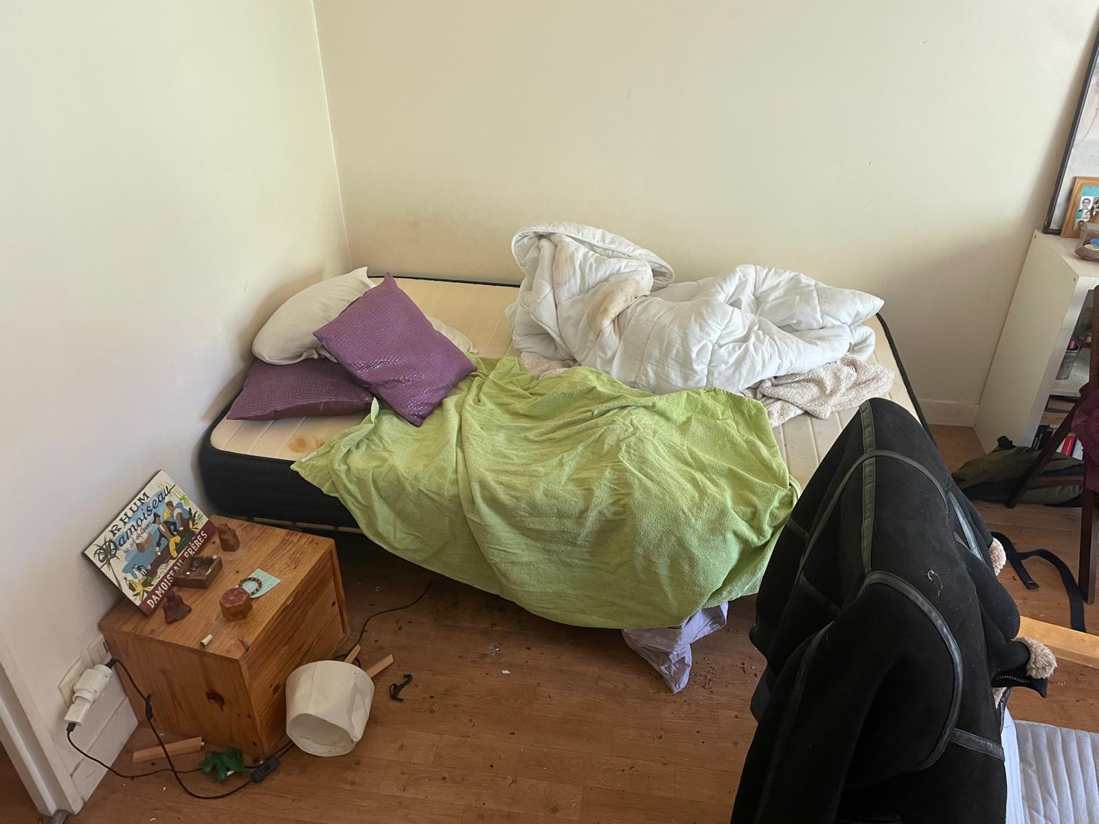 Faut-il systématiquement retirer les revêtements de sol et les meubles après un décès ? – SOS DC à Drancy et dans les villes environnantes IMG 20250711 WA0006
