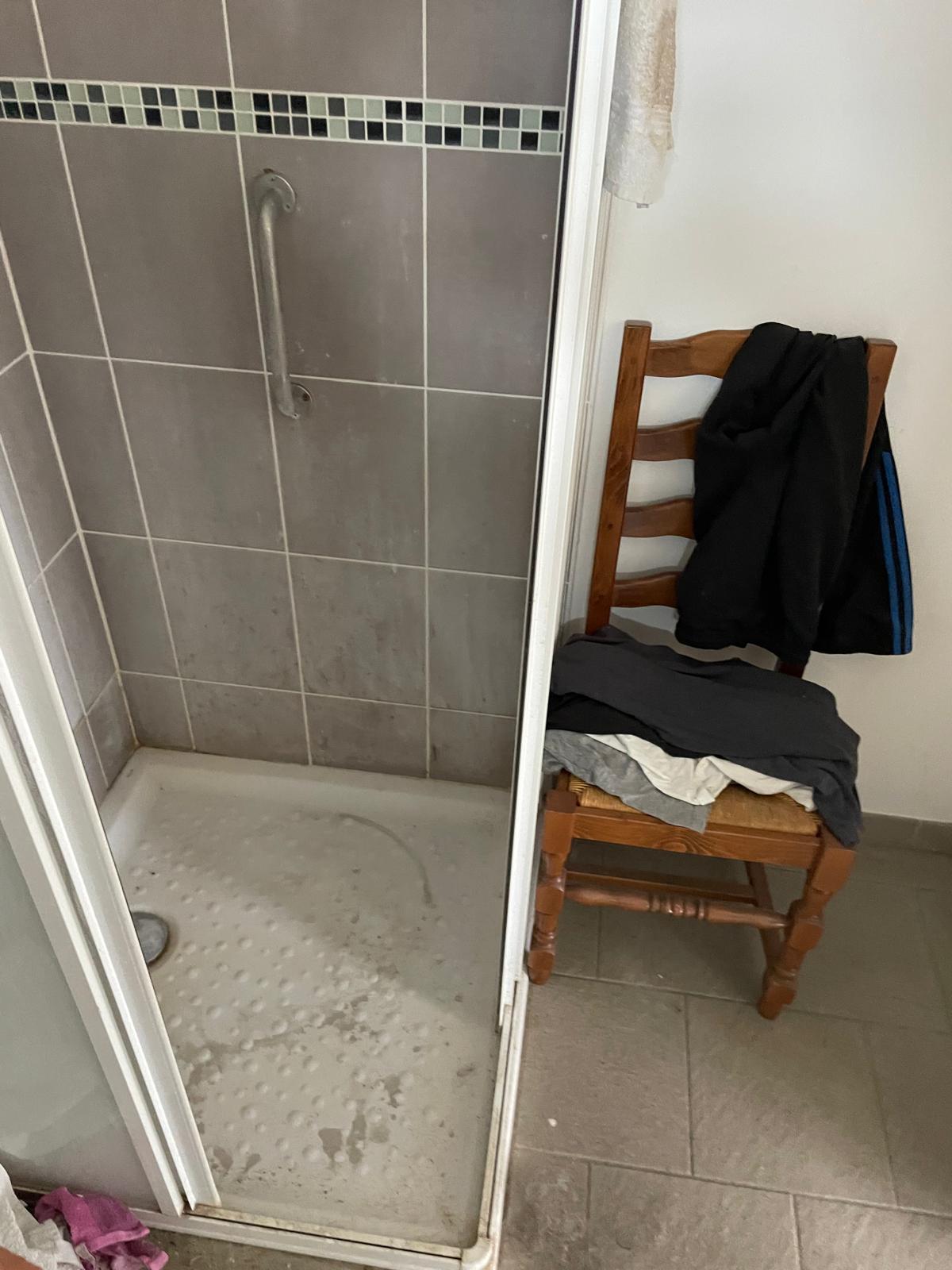 Peut-on obtenir un rapport détaillé et chiffré pour l’assurance après un nettoyage extrême à Drancy ? IMG 20250731 WA0013